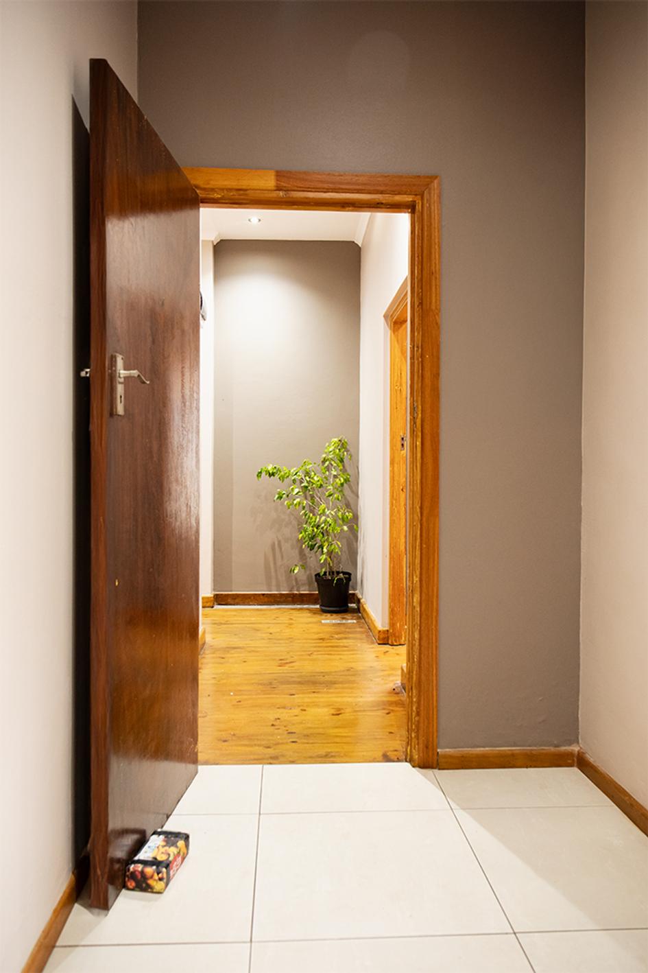 Hallway connecting different work areas at Kanwerk