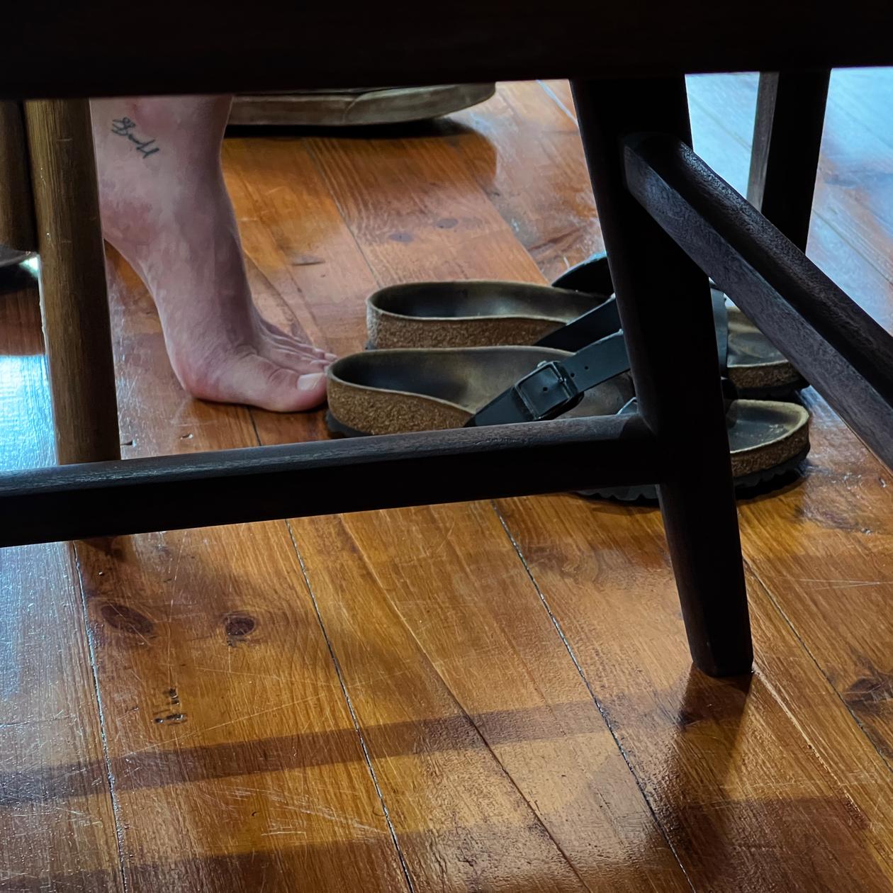 Relaxed, shoes-off work culture at Kanwerk